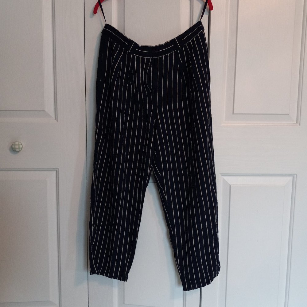 Liz Claiborne Striped pants, Sz 10